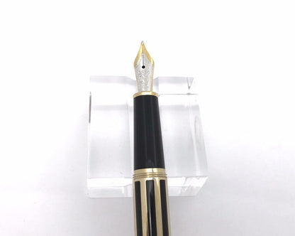 Meisterstück Solitaire Gold & Black Classique - Stilografica M